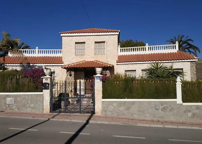 Villa Adela